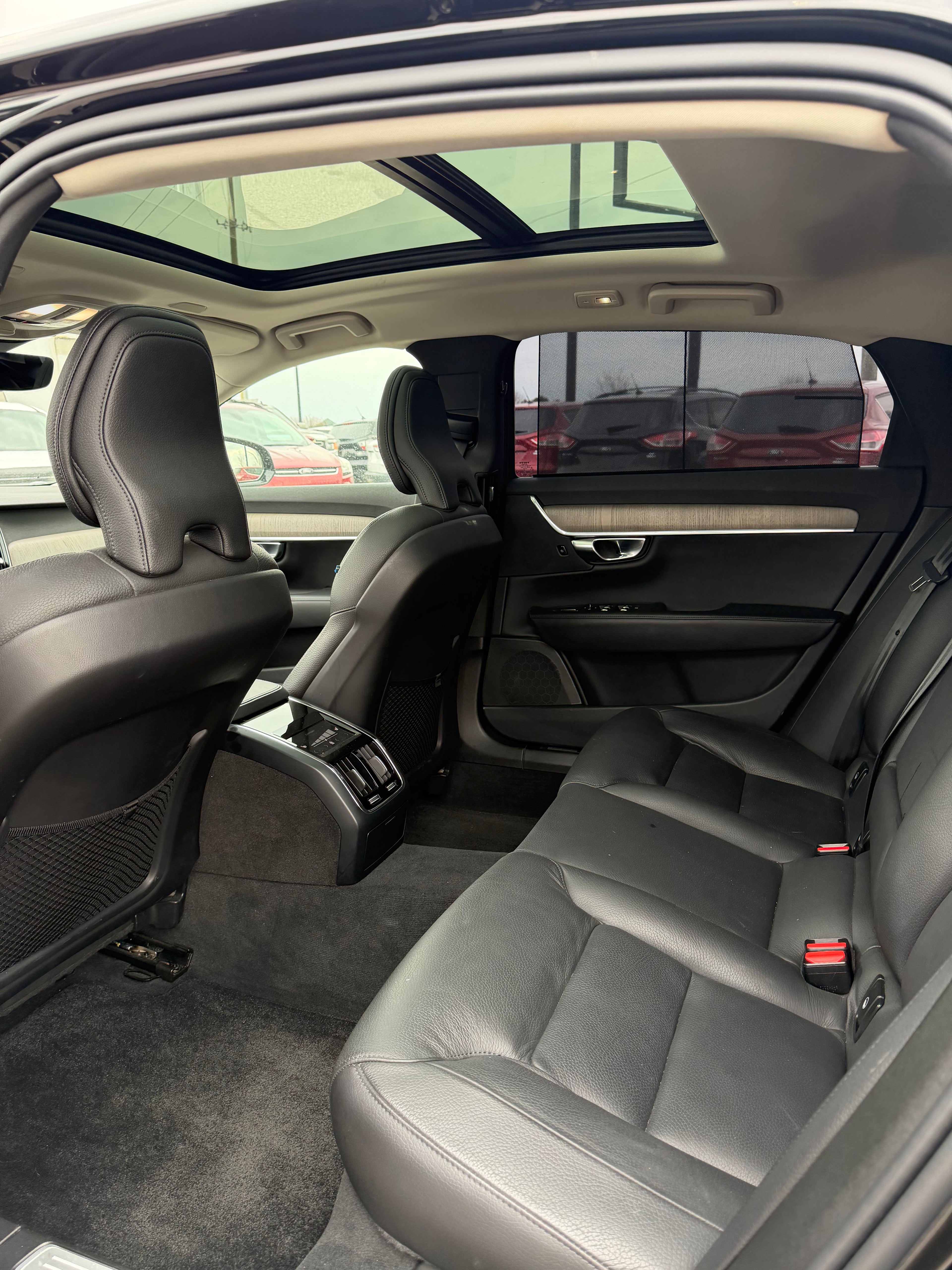 2023 VOVLO S90 B6