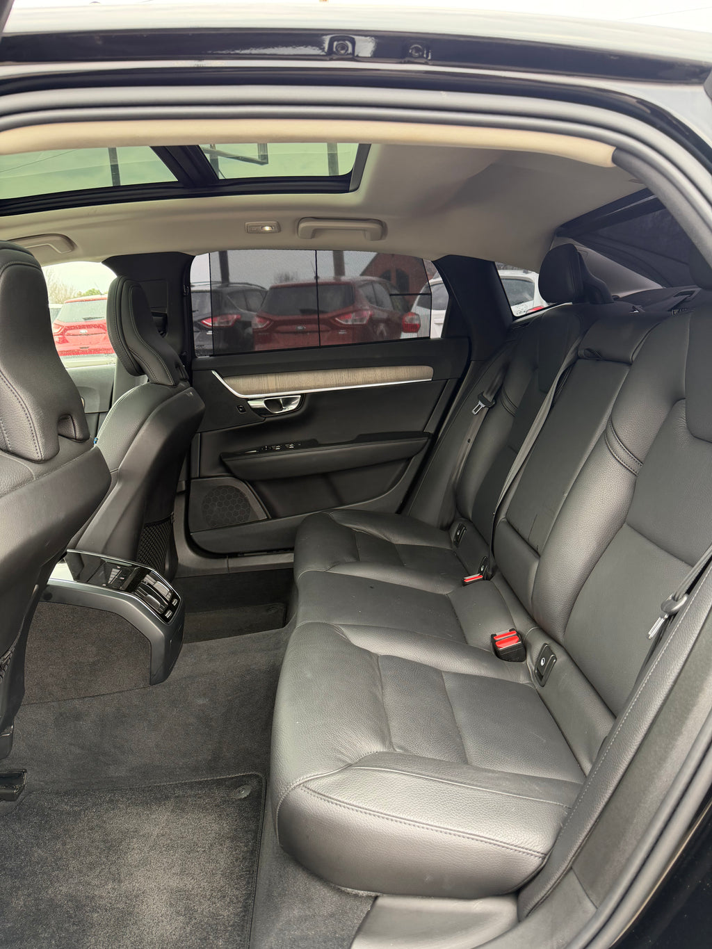 2023 VOVLO S90 B6