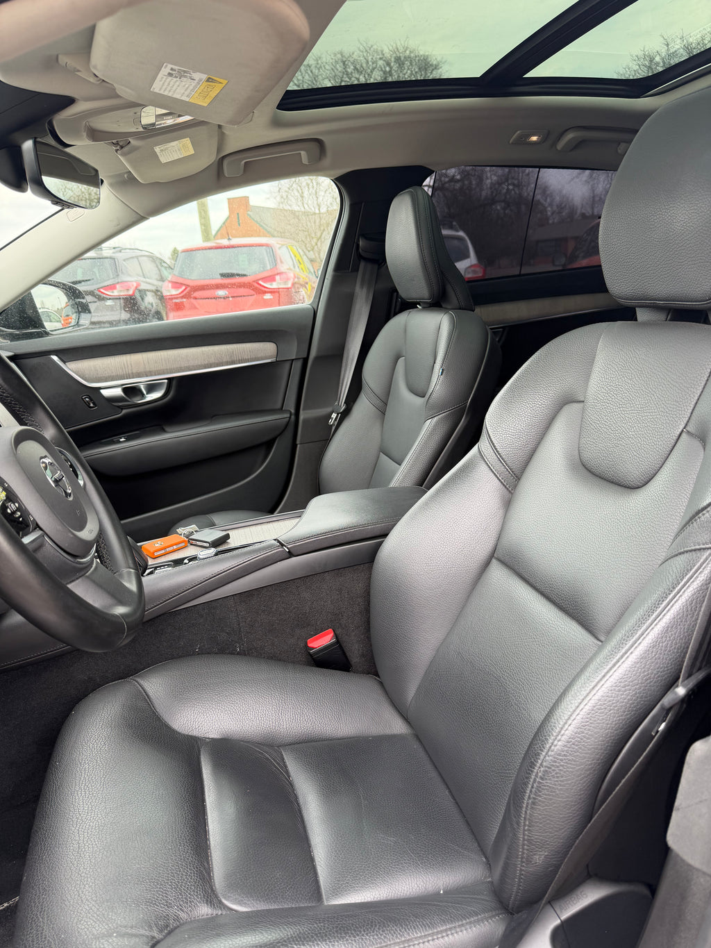 2023 VOVLO S90 B6