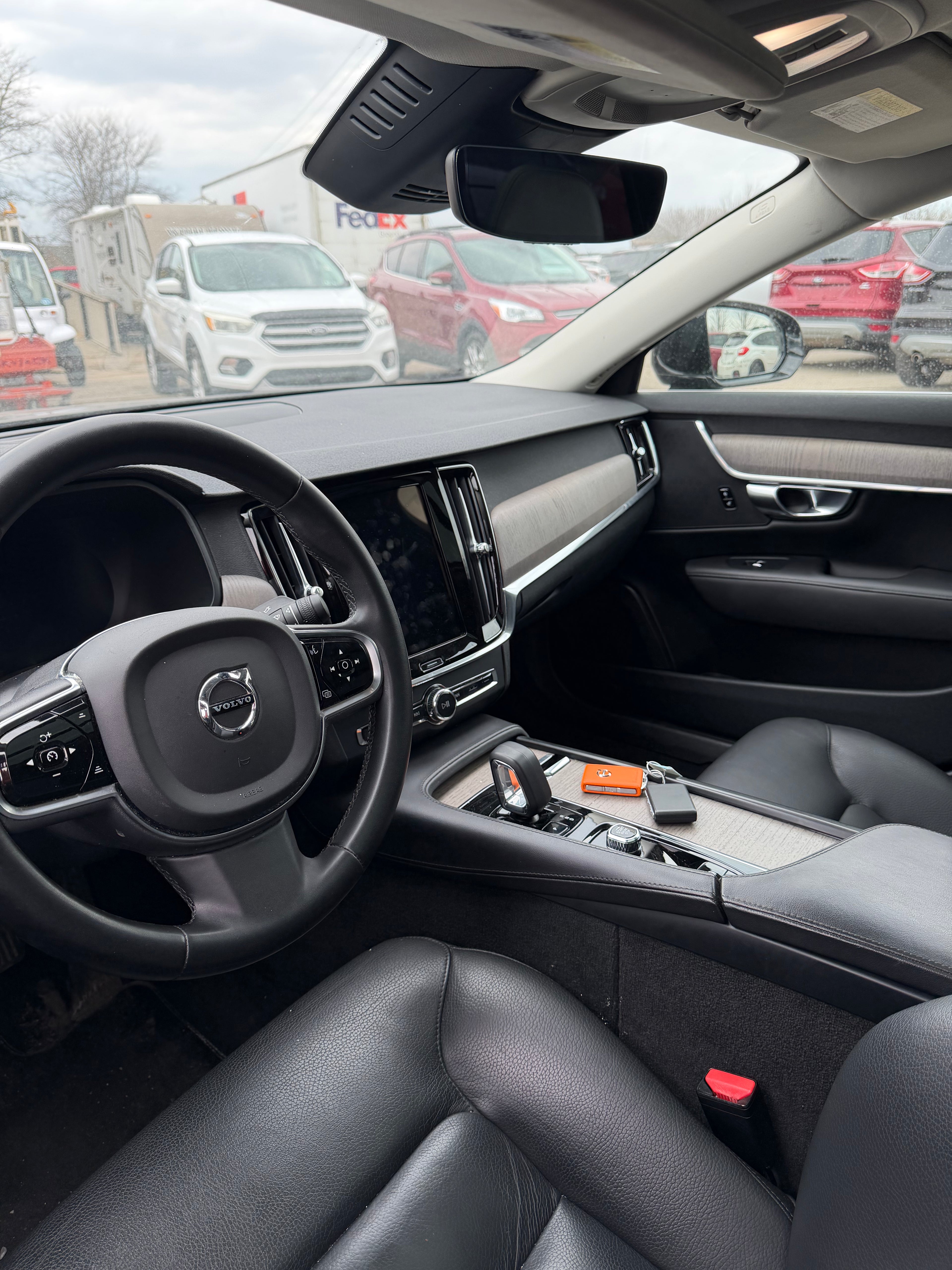 2023 VOVLO S90 B6